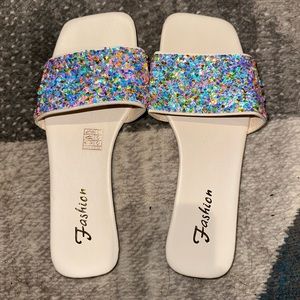 Brand new in box beige square toe sequin slide on✨